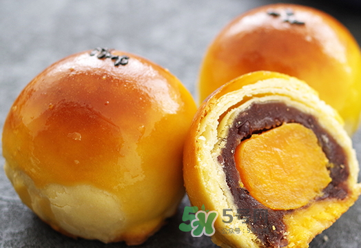 蛋黃酥多少錢(qián)一個(gè)？蛋黃酥多少錢(qián)一盒？