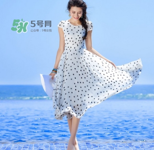 十月份去三亞穿什么衣服？10月份去三亞穿衣搭配