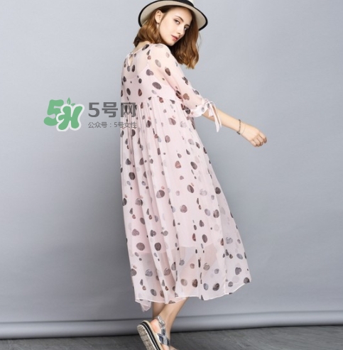 十月份去三亞穿什么衣服？10月份去三亞穿衣搭配