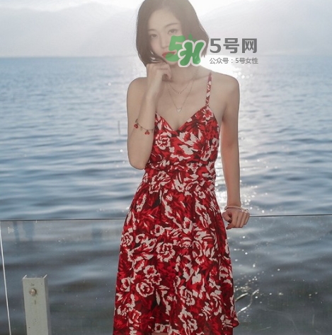 十月份去三亞穿什么衣服？10月份去三亞穿衣搭配