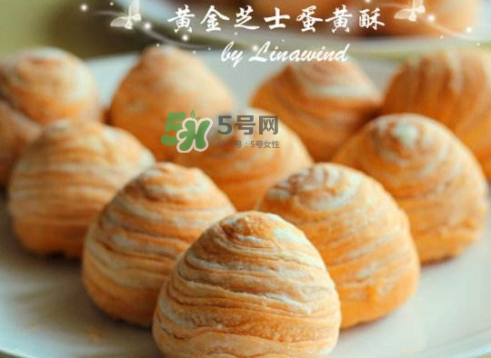 蛋黃酥為什么會(huì)破皮？蛋黃酥破皮的原因