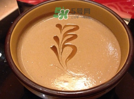 哺乳期能不能吃芝麻醬？坐月子可以吃芝麻醬嗎