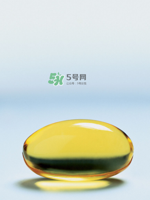 魚肝油是魚的肝做成的嗎？魚肝油是魚油嗎？