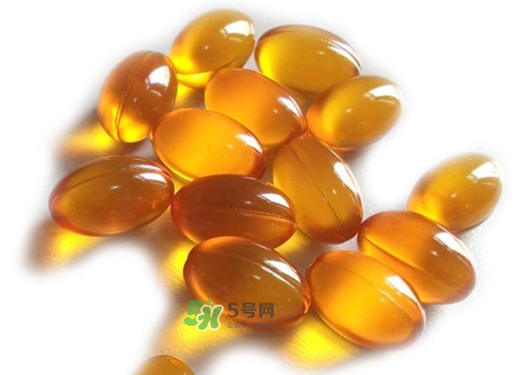 魚肝油是飯前吃還是飯后吃？魚肝油早上吃好還是晚上吃好？