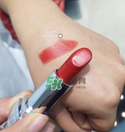 迪奧夾心999多少錢？迪奧夾心999口紅專柜價格