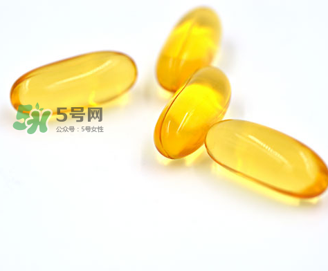 魚肝油可以空腹吃嗎？空腹可以吃魚肝油嗎？