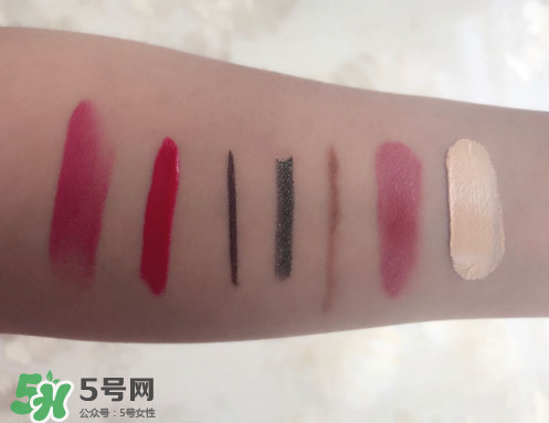 bobbi brown卸妝油好用嗎？芭比波朗卸妝油怎么樣？