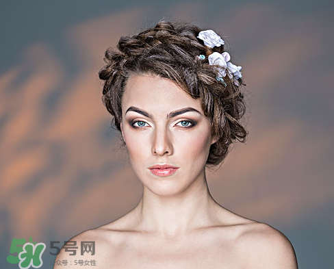 眼睛發(fā)黃是不是肝不好？眼睛發(fā)黃跟肝有關(guān)系嗎？