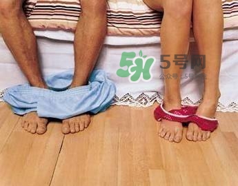 用潤(rùn)滑劑多了會(huì)怎樣？用潤(rùn)滑劑會(huì)有婦科病嗎？