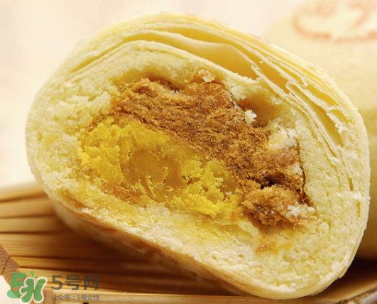 ?蛋黃酥可以不用豬油嗎？蛋黃酥用什么油好？