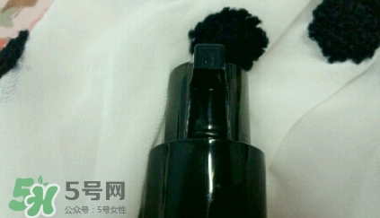 護發(fā)精油怎么用？護發(fā)精油使用方法