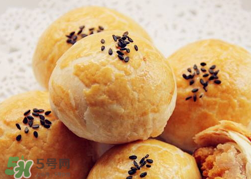 蛋黃酥可以帶出國(guó)嗎？蛋黃酥可以帶上飛機(jī)嗎？