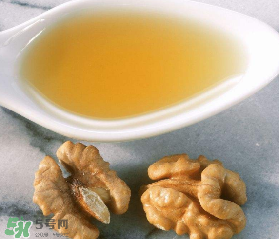 初蘊(yùn)核桃油好嗎？初蘊(yùn)核桃油怎么樣？