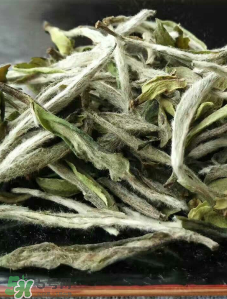 白毫銀針的產(chǎn)地在哪個(gè)??？白毫銀針是哪里產(chǎn)的？
