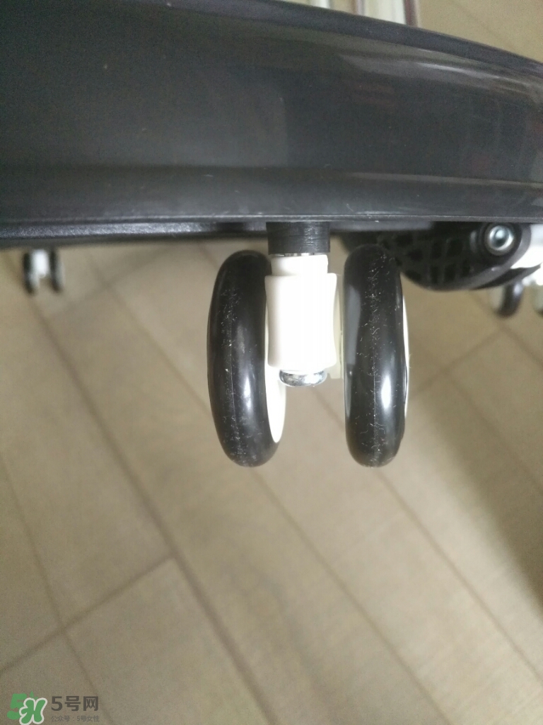 學(xué)步車(chē)哪個(gè)牌子的好？寶寶幾個(gè)月可以坐學(xué)步車(chē)？