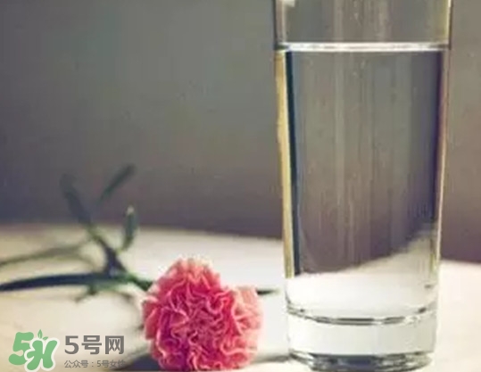 飲用水含微塑料有什么危害？飲用水中的微塑料怎么來(lái)的