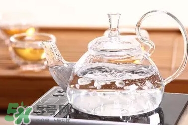 自來水可以直接喝嗎？自來水可以直接飲用嗎