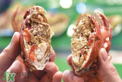 蟹黃是黑色的怎么回事？蟹黃中間有黑的是什么？