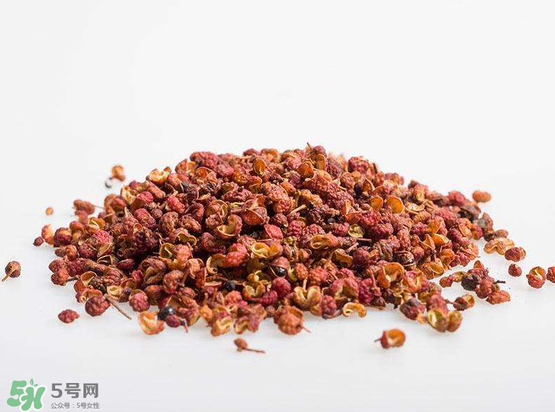 花椒泡腳有什么好處？花椒泡腳可以天天泡嗎？