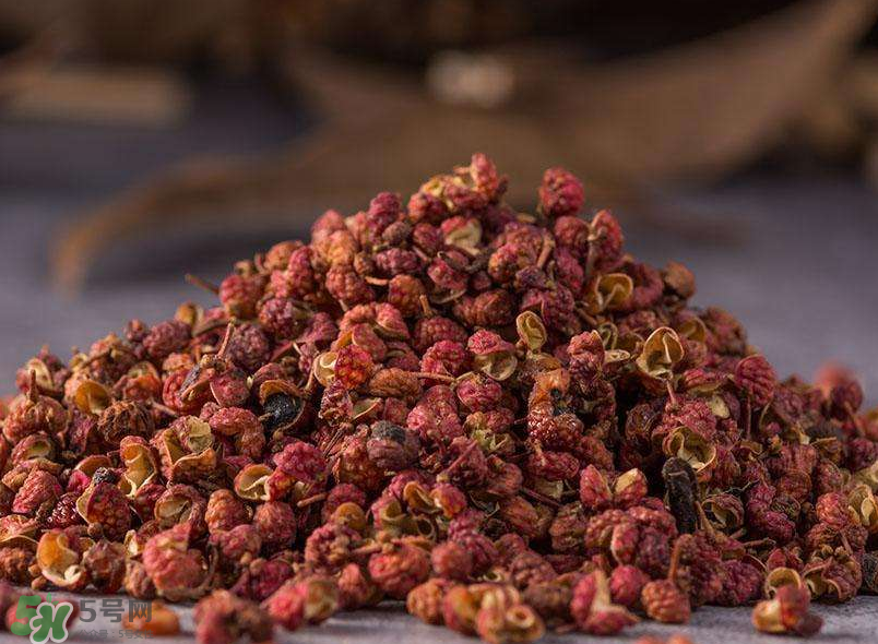 花椒泡腳有什么好處？花椒泡腳可以天天泡嗎？
