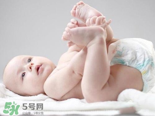 尿布和尿不濕哪個(gè)科學(xué)？尿布和尿不濕的區(qū)別
