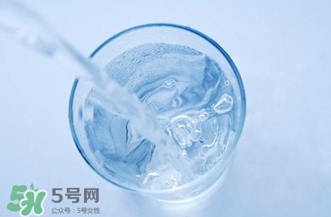 凈化水可以養(yǎng)魚嗎？凈化水可以沖奶粉嗎