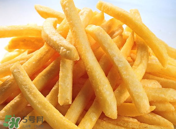 薯條可以用微波爐加熱嗎？薯條怎么加熱？