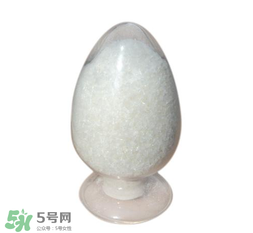 味精和雞精哪個(gè)更健康？味精和雞精哪個(gè)對身體危害大？