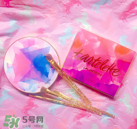 Tartelette in bloom眼影盤(pán)怎么樣？Tartelette in bloom眼影盤(pán)試色