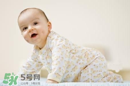 寶寶睡覺(jué)突然大哭是什么原因？寶寶睡覺(jué)突然哭醒怎么辦？