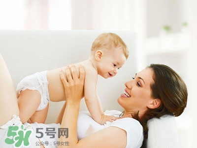 母乳喂養(yǎng)不能吃哪些東西？母乳喂養(yǎng)媽媽飲食注意事項