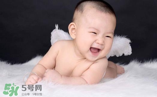 寶寶午睡多長時(shí)間才好？寶寶午睡的最佳時(shí)間