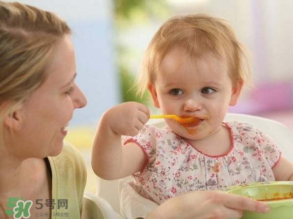 寶寶不吃輔食怎么辦？5個(gè)小妙招讓寶寶乖乖吃輔食