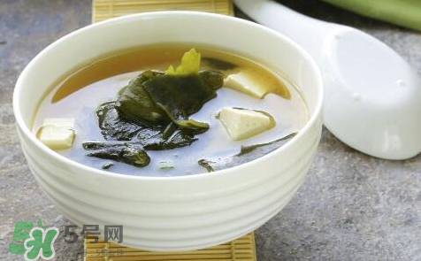 秋季養(yǎng)生吃什么？秋季養(yǎng)生湯推薦