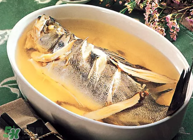 秋季養(yǎng)生食譜有哪些？秋季健康靠這些