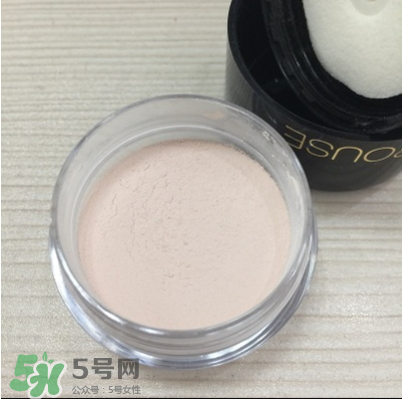 ILISYA柔色定妝蜜粉多少錢？ILISYA柔色定妝蜜粉怎么樣？