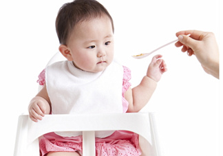 寶寶不吃輔食怎么辦？5個(gè)小妙招讓寶寶乖乖吃輔食