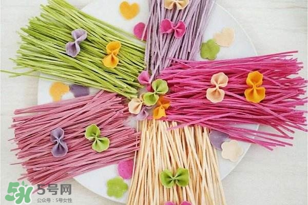 寶寶多大能吃調(diào)料？給寶寶輔食加調(diào)料的原則