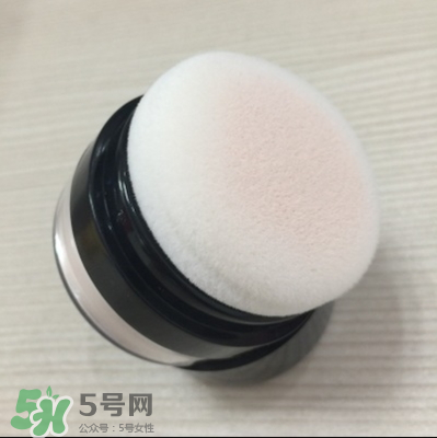 ILISYA柔色定妝蜜粉多少錢？ILISYA柔色定妝蜜粉怎么樣？