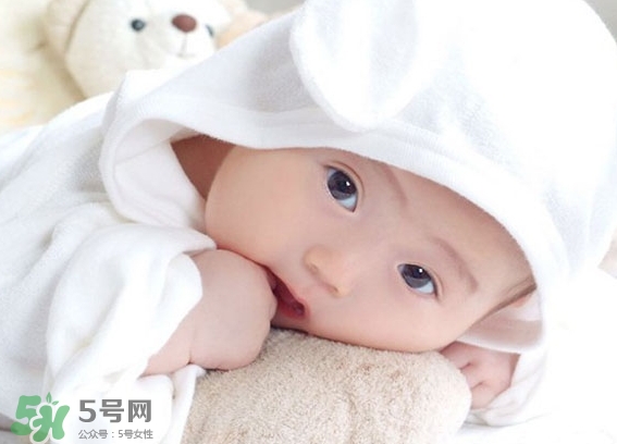 臍疝是什么？臍疝對寶寶有什么影響？