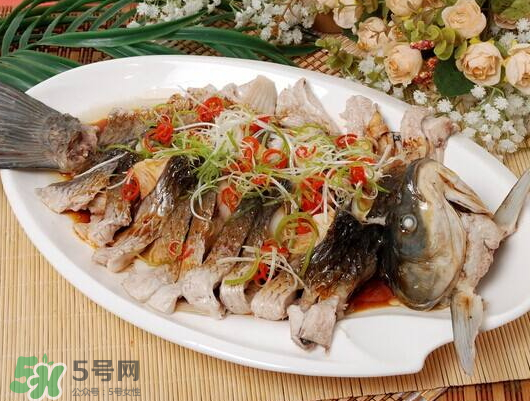 鰱魚可以清蒸嗎？清蒸鰱魚怎么做好吃？