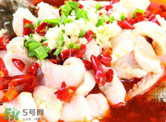 鱸魚(yú)可以做酸菜魚(yú)嗎？鱸魚(yú)可以做水煮魚(yú)嗎？