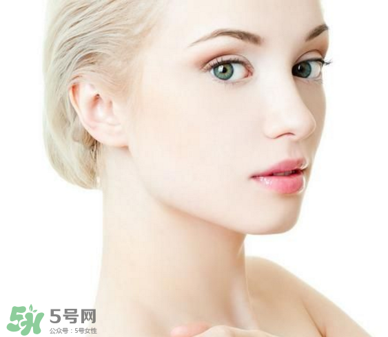 正確敷面膜的時間是多少？敷面膜小知識