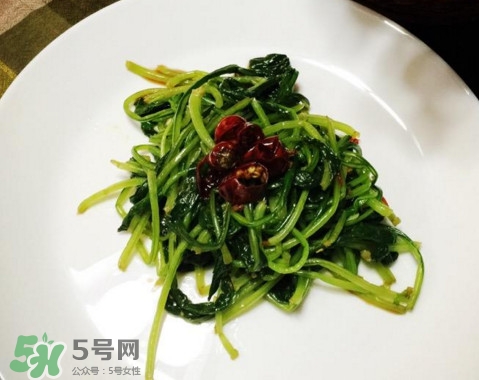 蘿卜纓要焯水嗎？蘿卜纓不能和什么一起吃