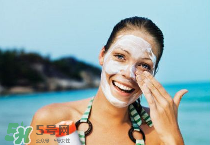 擦了防曬悶痘怎么辦？眼部需要特別防曬嗎？