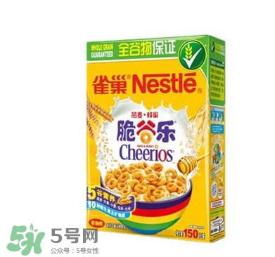 雀巢脆谷樂(lè)是膨化食品嗎？雀巢脆谷樂(lè)可以干吃嗎