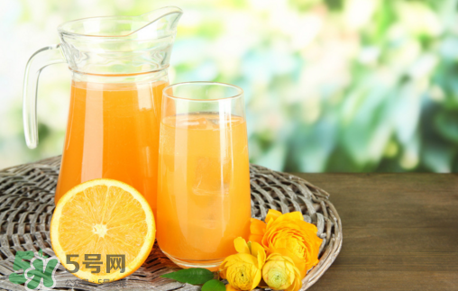 生孩子時可以喝紅牛嗎？生產(chǎn)時喝紅牛有用嗎？