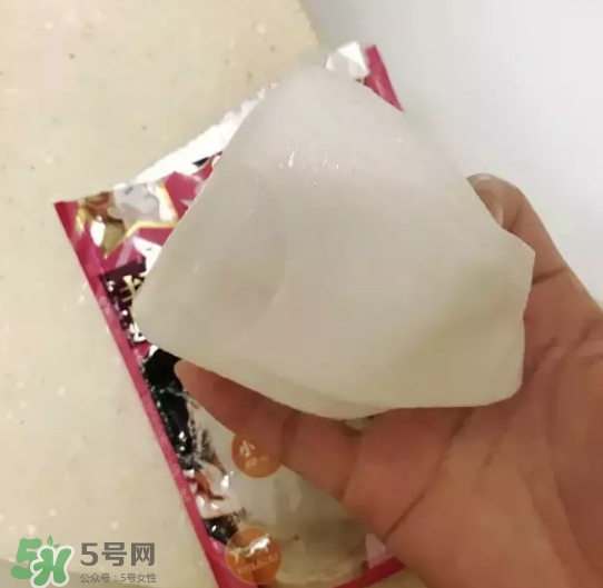 肌美精3D面膜真假怎么辨別？肌美精3D面膜真假對(duì)比圖