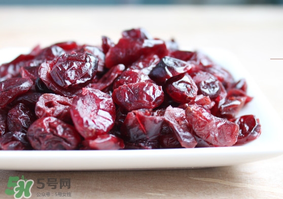 蔓越莓干每天吃很多有好處嗎？蔓越莓干哪個牌子好