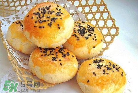月餅皮用什么油？月餅皮可以用黃油嗎？